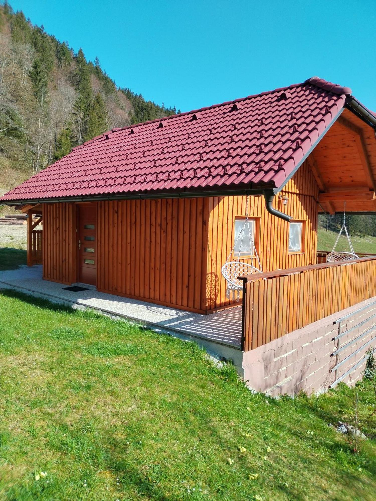 Pocitniska Hiska Lastovka Podvolovljek Exterior photo
